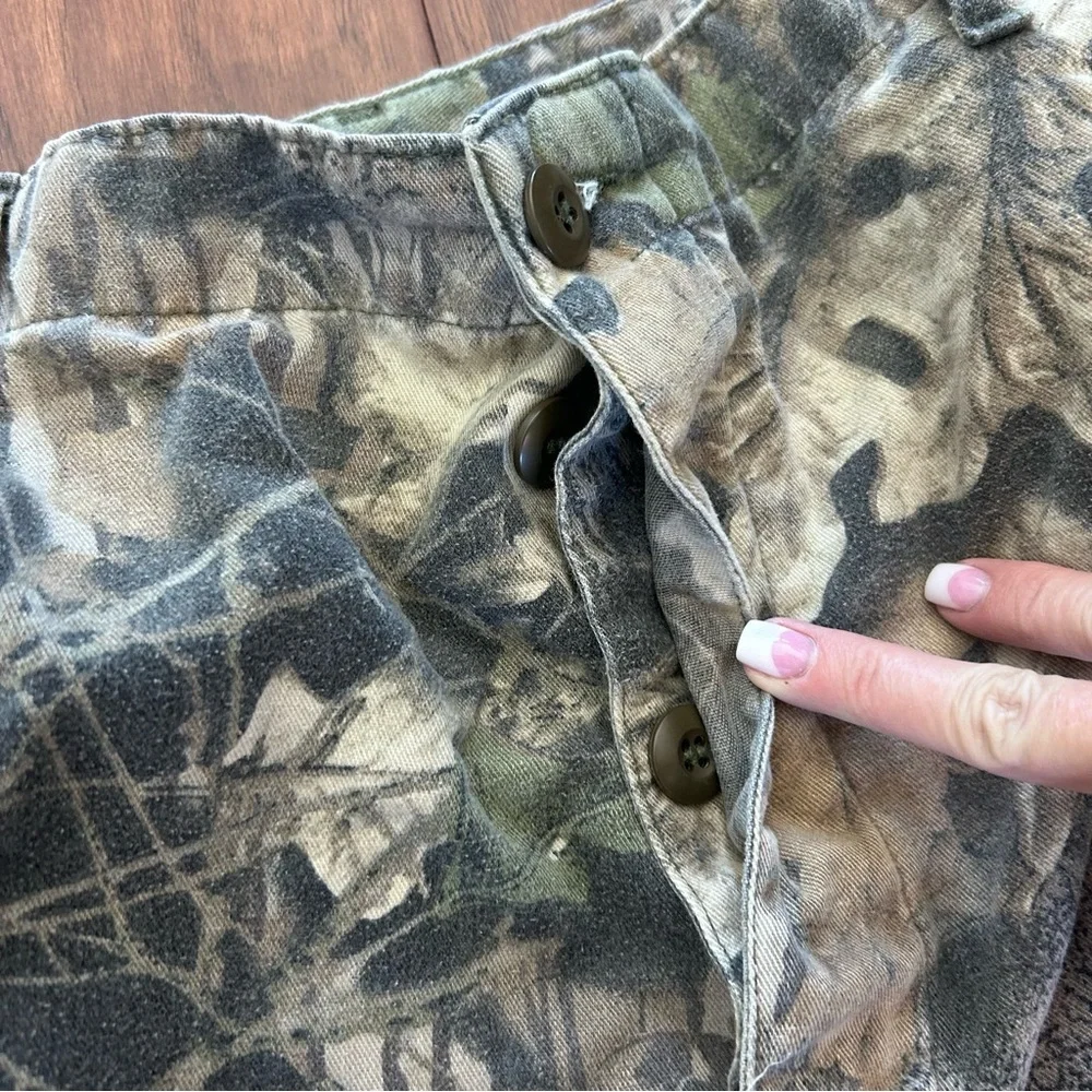 Men's Mossy Oak Breakuo Camouflage Hunting Pants - Picture 9 of 9